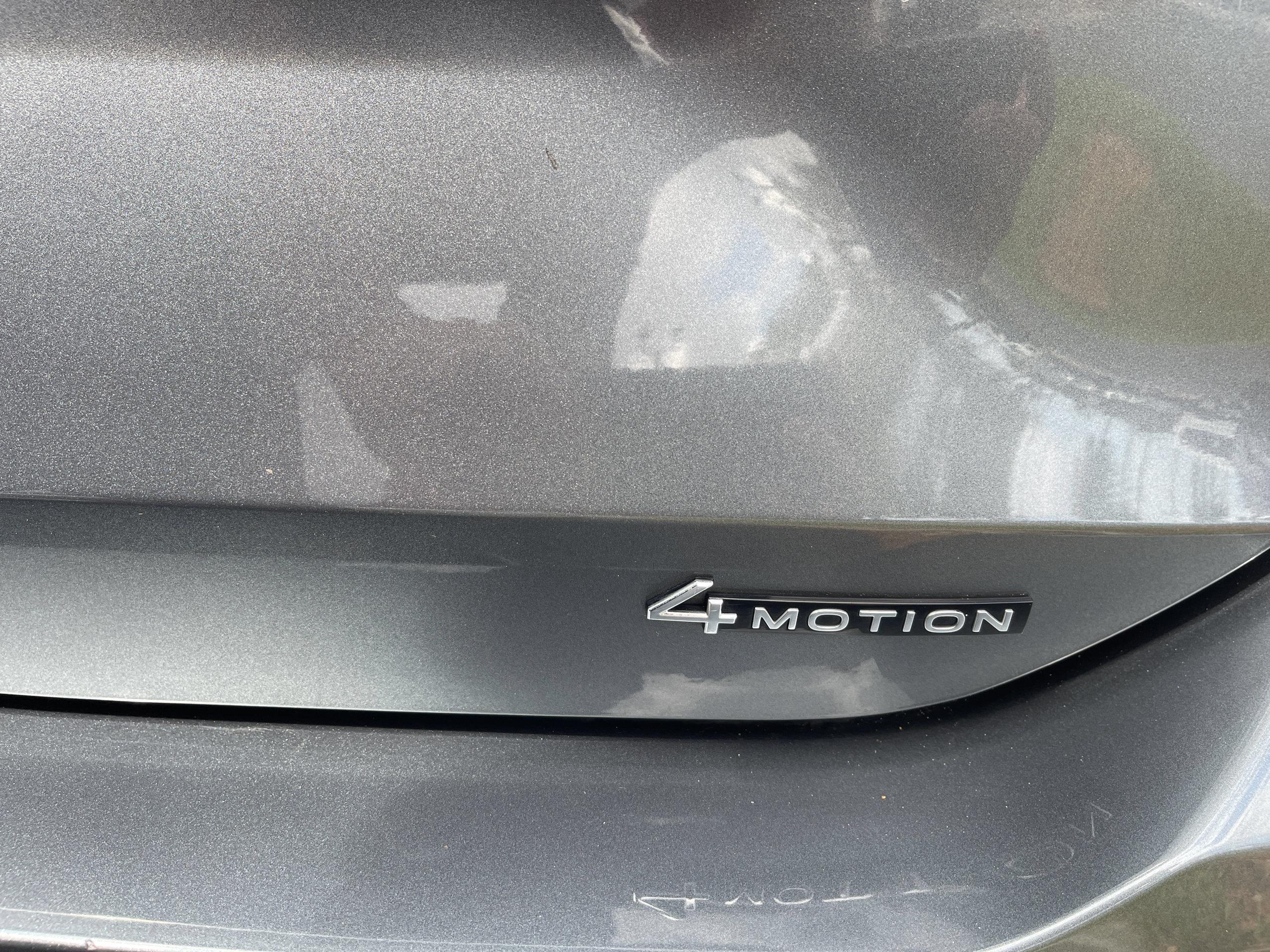 Used 2026 Volkswagen Tiguan SE AWD/4WD image 10
