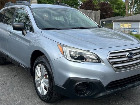 Used 2016 Subaru Outback 2.5i AWD/4WD image 4