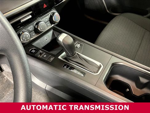 Used 2025 Nissan Kicks S FWD image 15