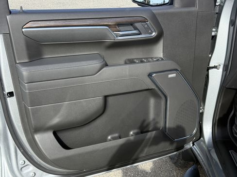 New 2026 Chevrolet Silverado 1500 LT Trail Boss w/ LT Trail Boss Premium Package image 9