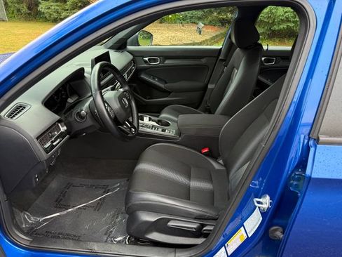 Used 2024 Honda Civic Sport image 5