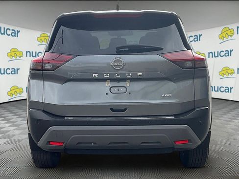 Used 2023 Nissan Rogue S image 5