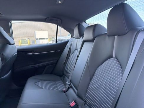 Used 2024 Toyota Camry SE w/ Cold Weather Package image 25