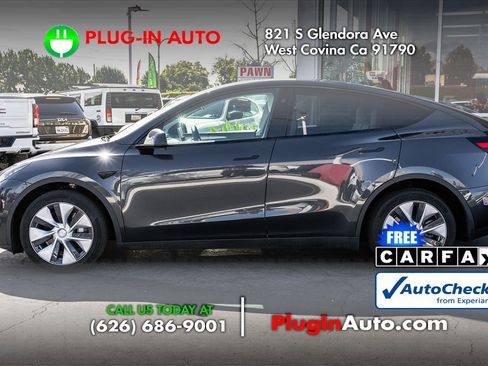 Used 2024 Tesla Model Y Long Range image 5