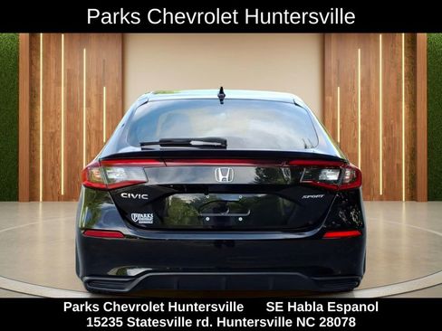 Used 2024 Honda Civic Sport image 29