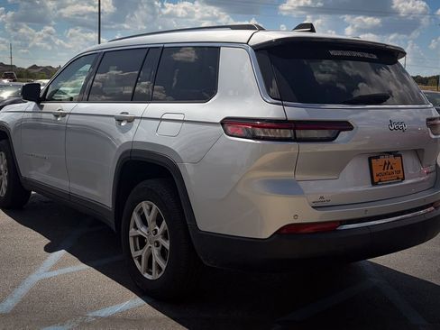 Used 2021 Jeep Grand Cherokee L Limited AWD/4WD image 24