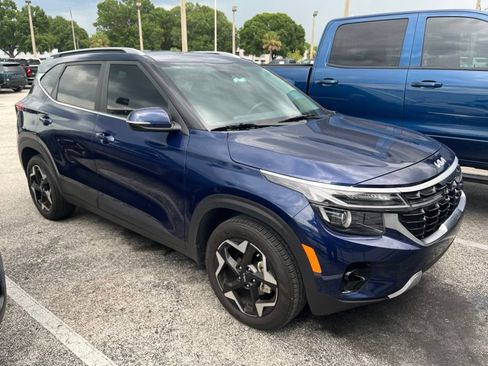 Used 2025 Kia Seltos EX FWD image 1