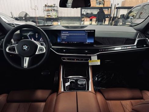 New 2026 BMW X6 xDrive40i AWD/4WD image 28