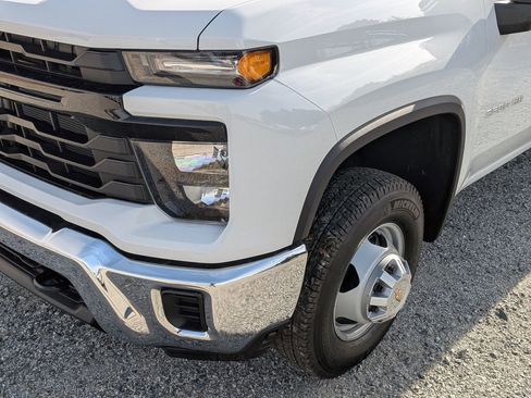 New 2025 Chevrolet Silverado 3500 W/T w/ WT Convenience Package image 10