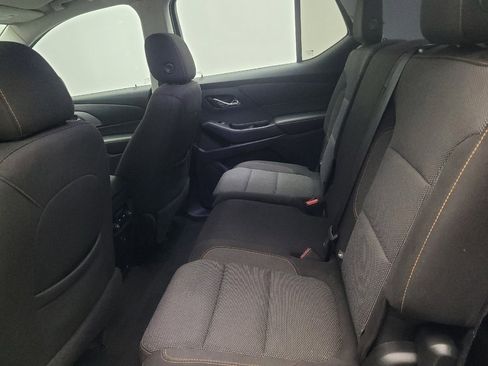 Used 2018 Chevrolet Traverse LS image 18