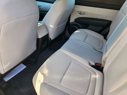 New 2026 Hyundai Tucson SE image 28