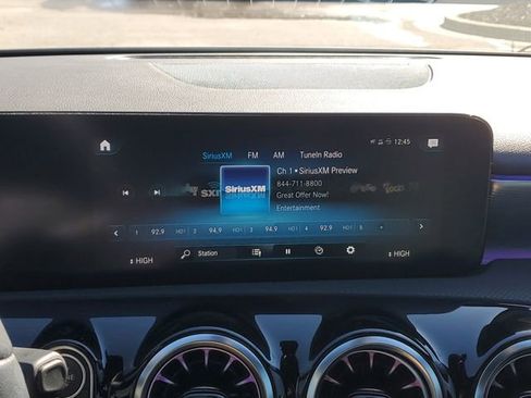 Used 2022 Mercedes-Benz A 220 image 27