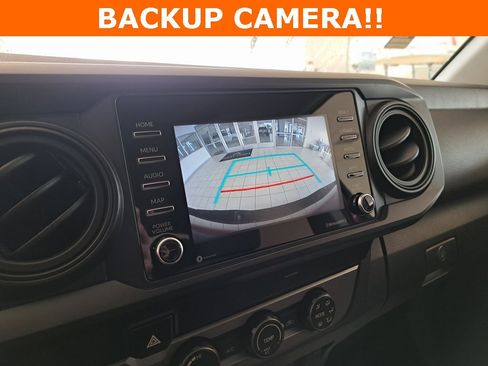Used 2022 Toyota Tacoma SR image 17