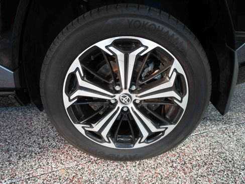 Used 2023 Toyota RAV4 XSE image 30