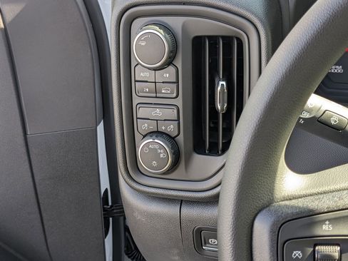 New 2025 Chevrolet Silverado 1500 W/T image 15