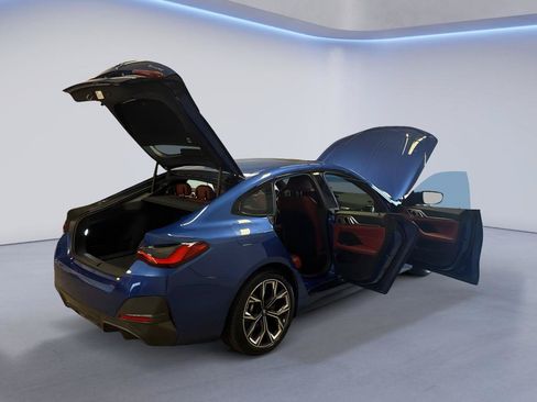 Used 2022 BMW i4 eDrive40 w/ M Sport Package RWD image 14