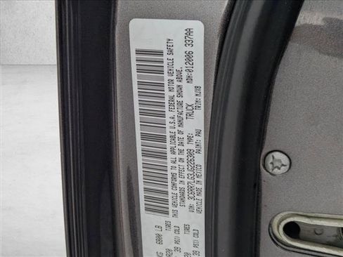 Used 2018 RAM 1500 Big Horn image 22