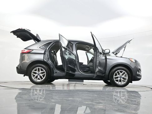 Used 2022 Ford Edge SEL w/ Convenience Package image 56