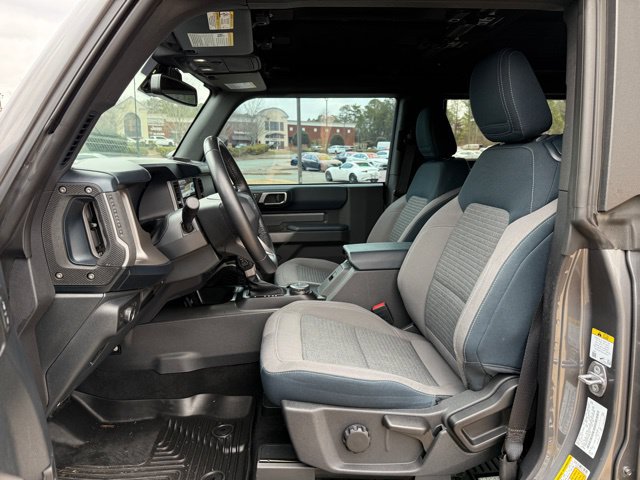 Used 2022 Ford Bronco Outer Banks AWD/4WD image 13