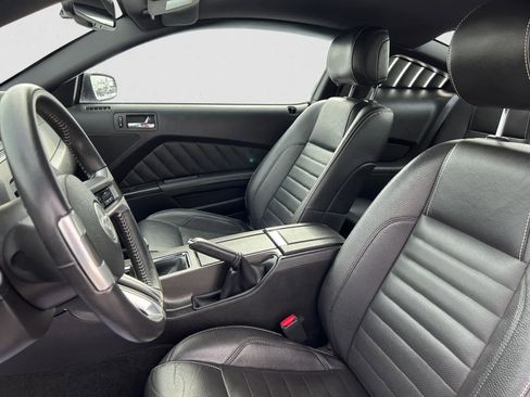 Used 2012 Ford Mustang GT Premium w/ GT Coupe Accessory Pkg 5 image 10