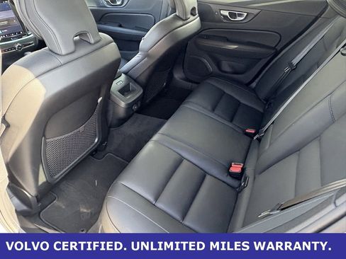 Certified 2025 Volvo V60 B5 Cross Country Plus image 30