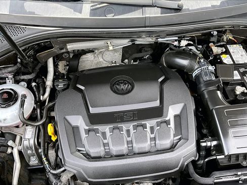 Used 2018 Volkswagen Tiguan S FWD image 31