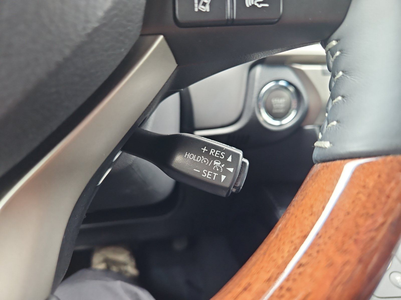 Used 2017 Lexus ES 350 w/ Premium Package FWD image 25