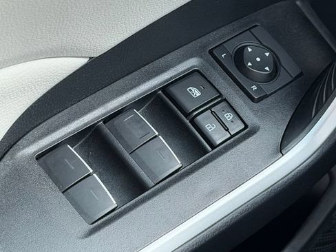 Certified 2025 Toyota RAV4 XLE w/ Convenience Package AWD/4WD image 32