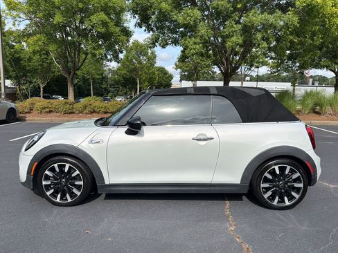 Used 2019 MINI Cooper S FWD image 2