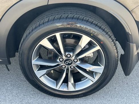 Used 2023 INFINITI QX60 Luxe w/ Vision Package AWD/4WD image 15