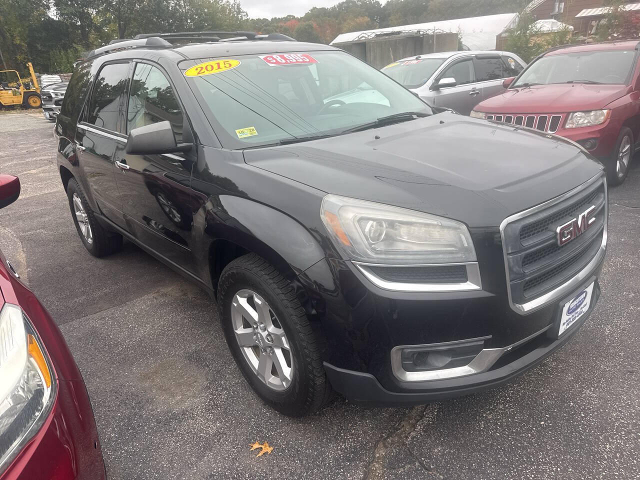 Used 2015 GMC Acadia SLE AWD/4WD image 4