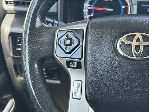 Used 2017 Toyota 4Runner SR5 Premium AWD/4WD image 22