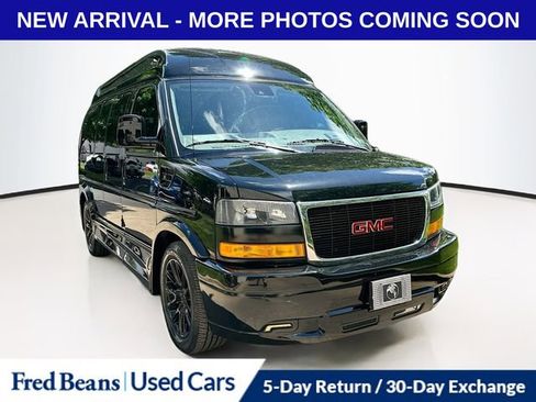 Used 2021 GMC Savana 2500 RWD image 1