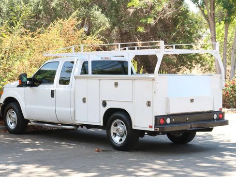 Used 2012 Ford F350 XL w/ PWR Equipment Group RWD image 9
