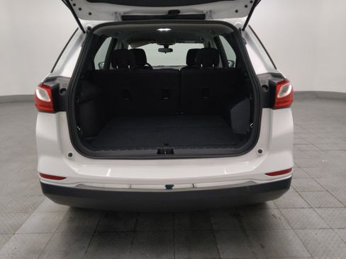 Used 2018 Chevrolet Equinox LS FWD image 29