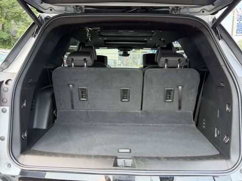 Certified 2023 Chevrolet Traverse Premier w/ Redline Edition AWD/4WD image 7