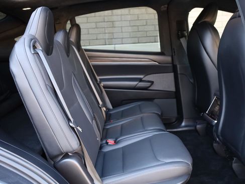 Used 2023 Tesla Model X image 22