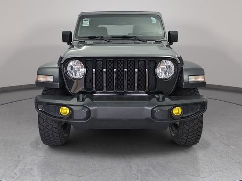 Used 2021 Jeep Wrangler Sport image 2