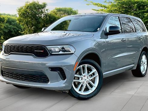 Used 2023 Dodge Durango GT image 11