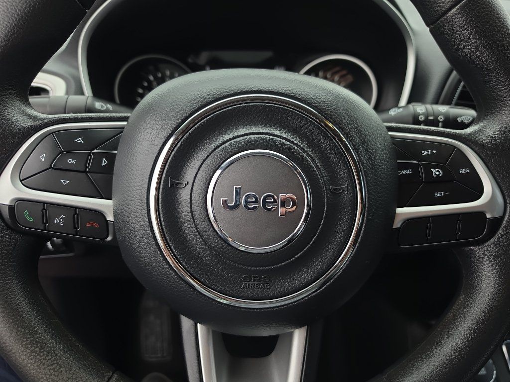 Used 2018 Jeep Compass Sport w/ Tech Group AWD/4WD image 25