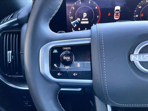 Used 2025 Nissan Armada Platinum Reserve image 20