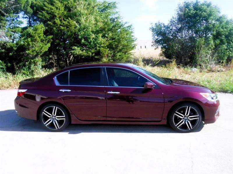 Used 2017 Honda Accord Sport Special Edition image 4