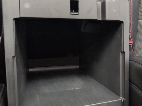 Certified 2023 Ford Explorer ST-Line w/ Class IV Trailer Tow Package image 48