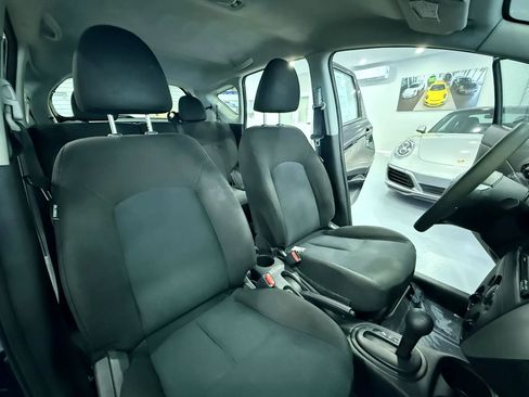 Used 2016 Nissan Versa Note S Plus FWD image 16
