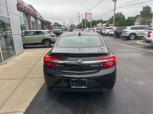 Used 2017 Buick Regal Sport Touring FWD image 4