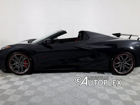 Used 2023 Chevrolet Corvette Stingray Premium Conv w/ Z51 Performance Package image 8