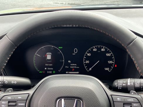 Used 2023 Honda CR-V Sport image 23