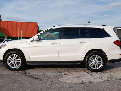 Used 2016 Mercedes-Benz GL 450 4MATIC image 5