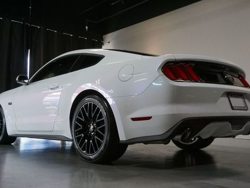 Used 2015 Ford Mustang GT Premium w/ GT Performance Package RWD image 24