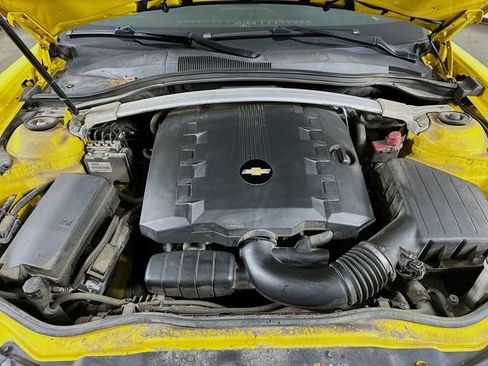 Used 2011 Chevrolet Camaro LT image 27